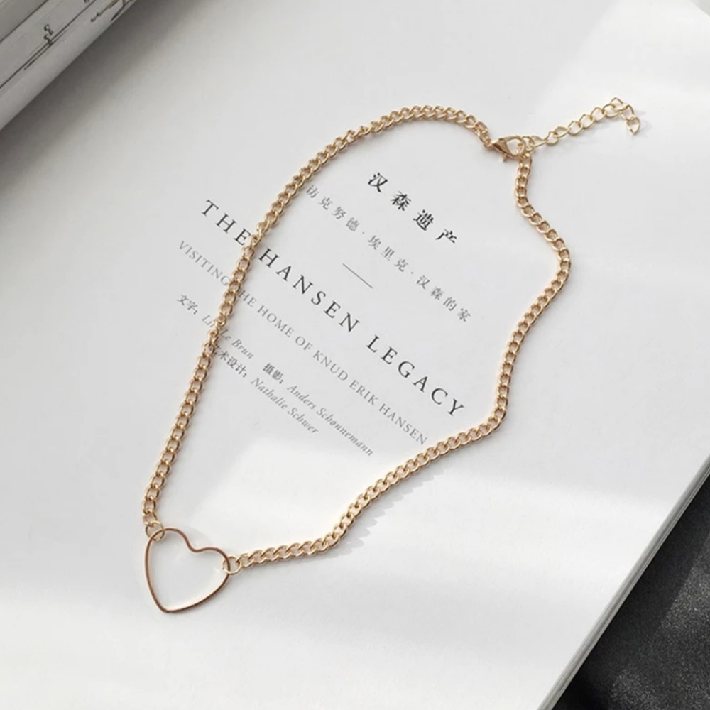 Heart Chain Choker Necklace - Picture 2 of 4